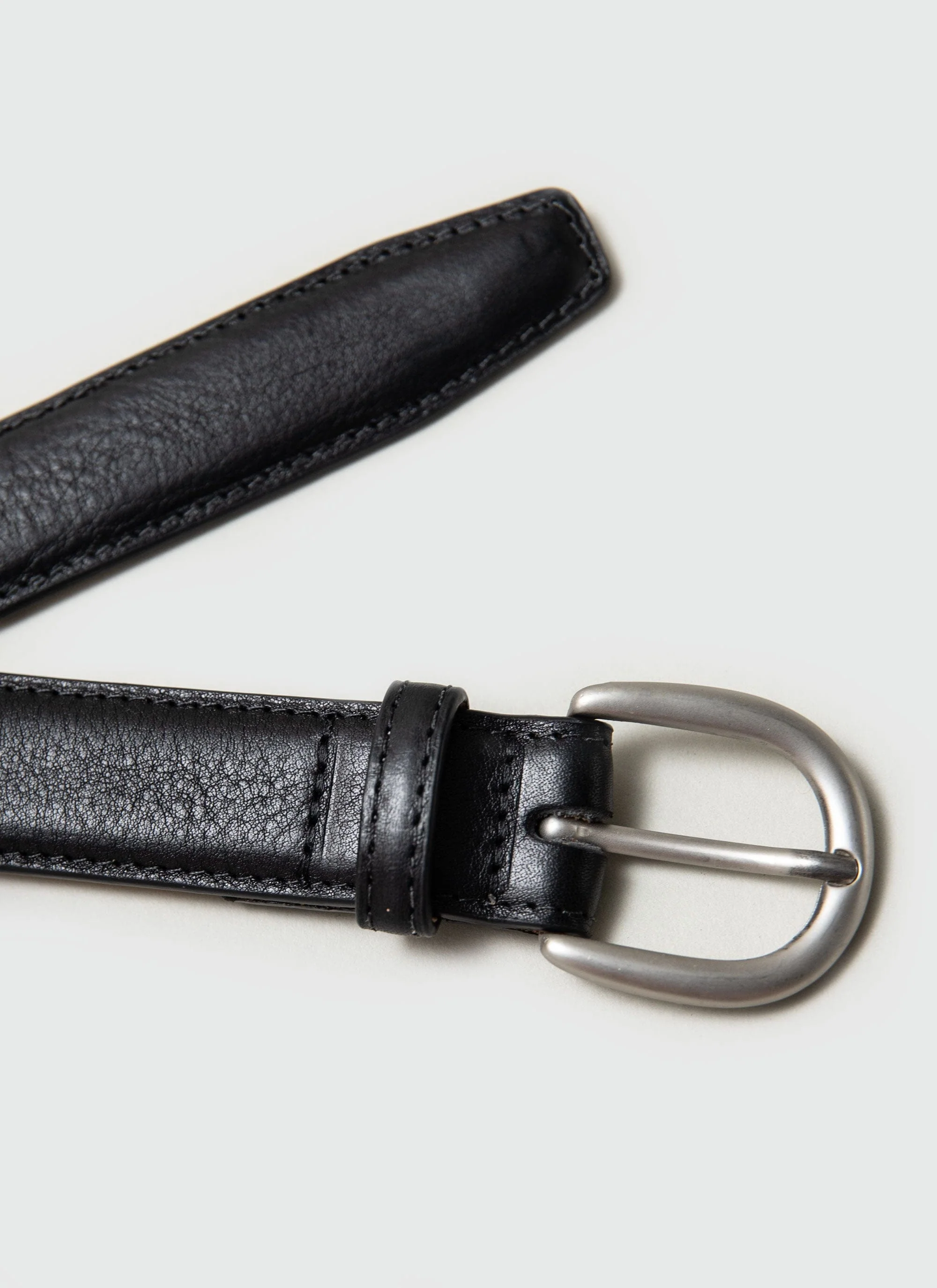 Men's Leather Dress Belt | Black - Image 4