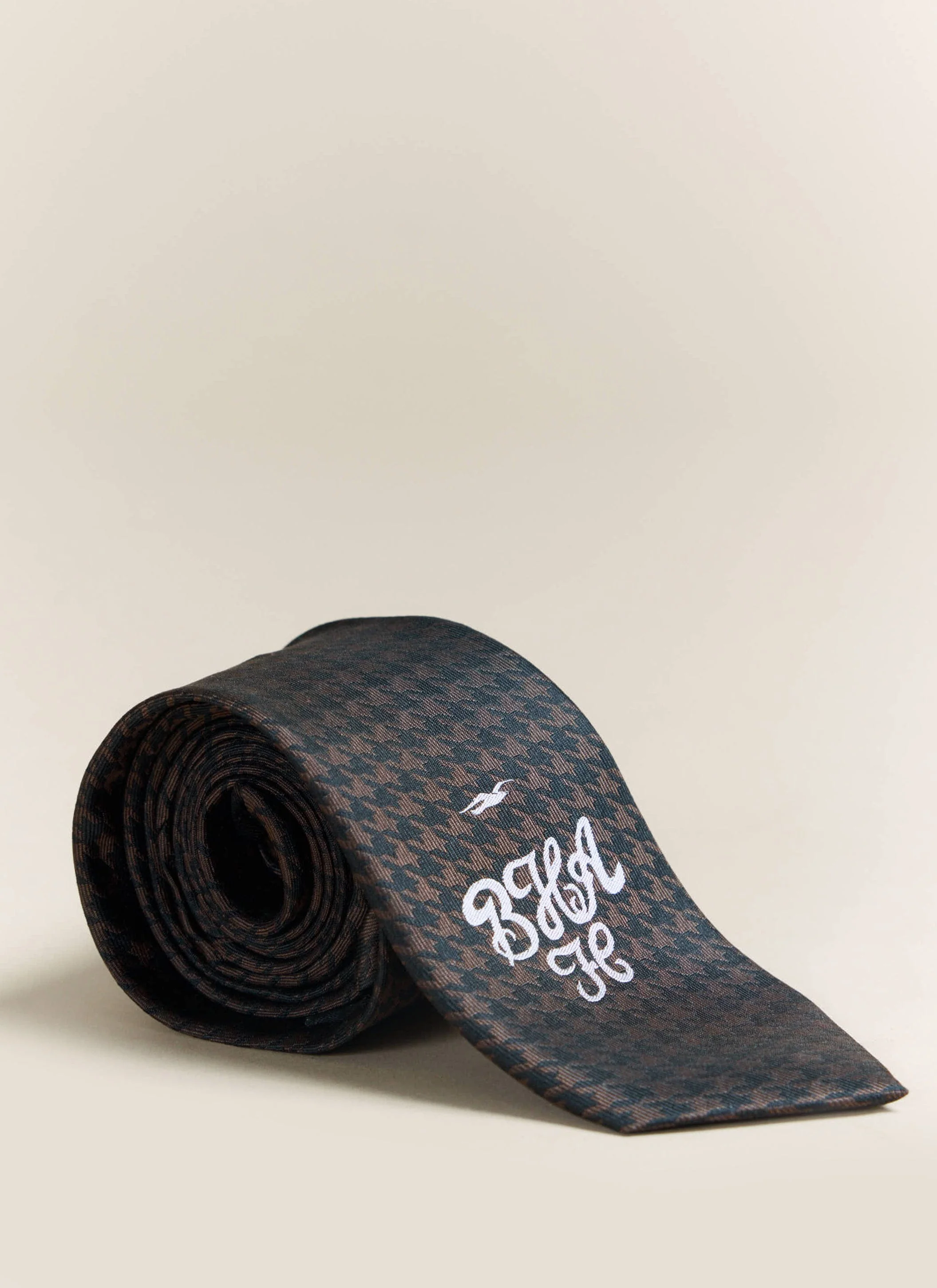 Houndstooth Jacquard Silk Tie | Brighton & Hove Albion F.C. x Percival | Brown - Image 3