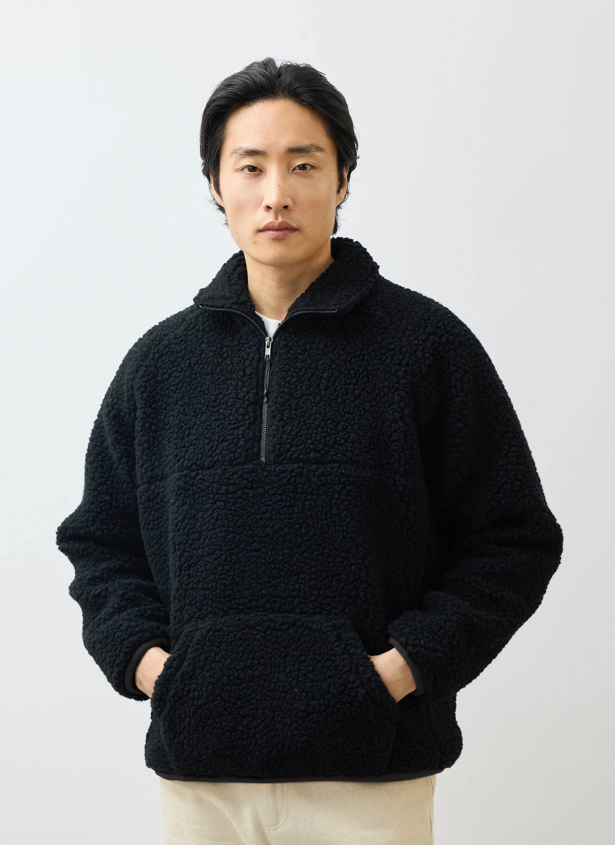 Men's Quarter Zip Wool Fleece Pullover | Black - Image 4