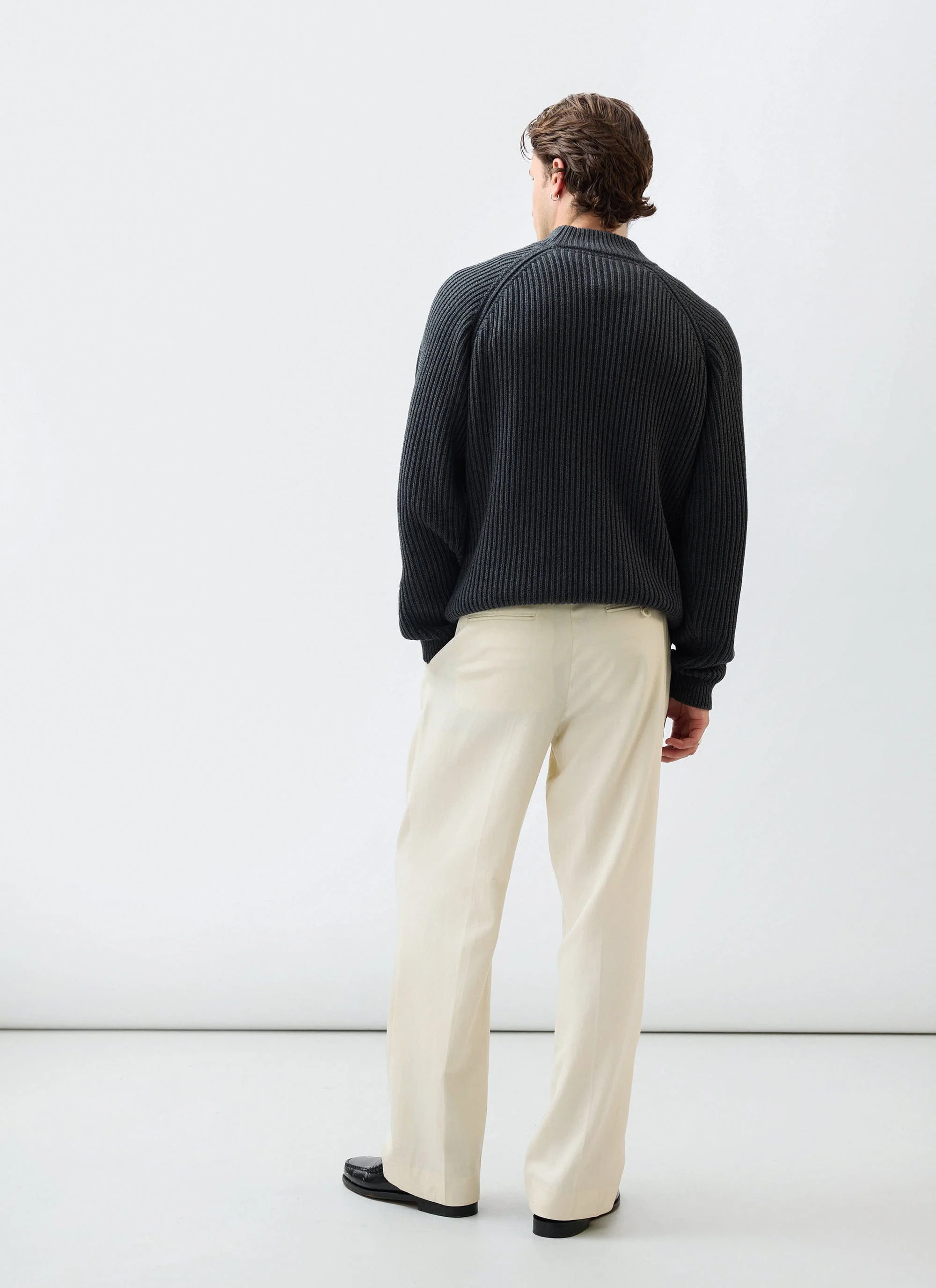 Library Turtle Neck | Cotton | Charcoal - Image 3