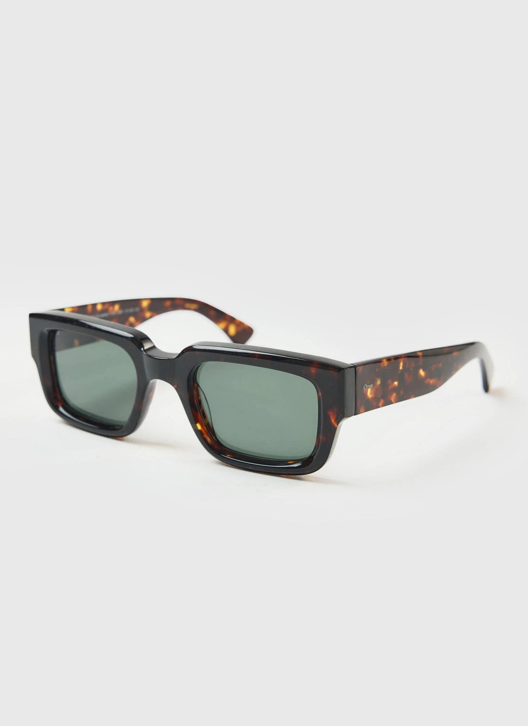 P002-E20 Demi Brown Tortoise Sunglasses | Bottle Green Lenses