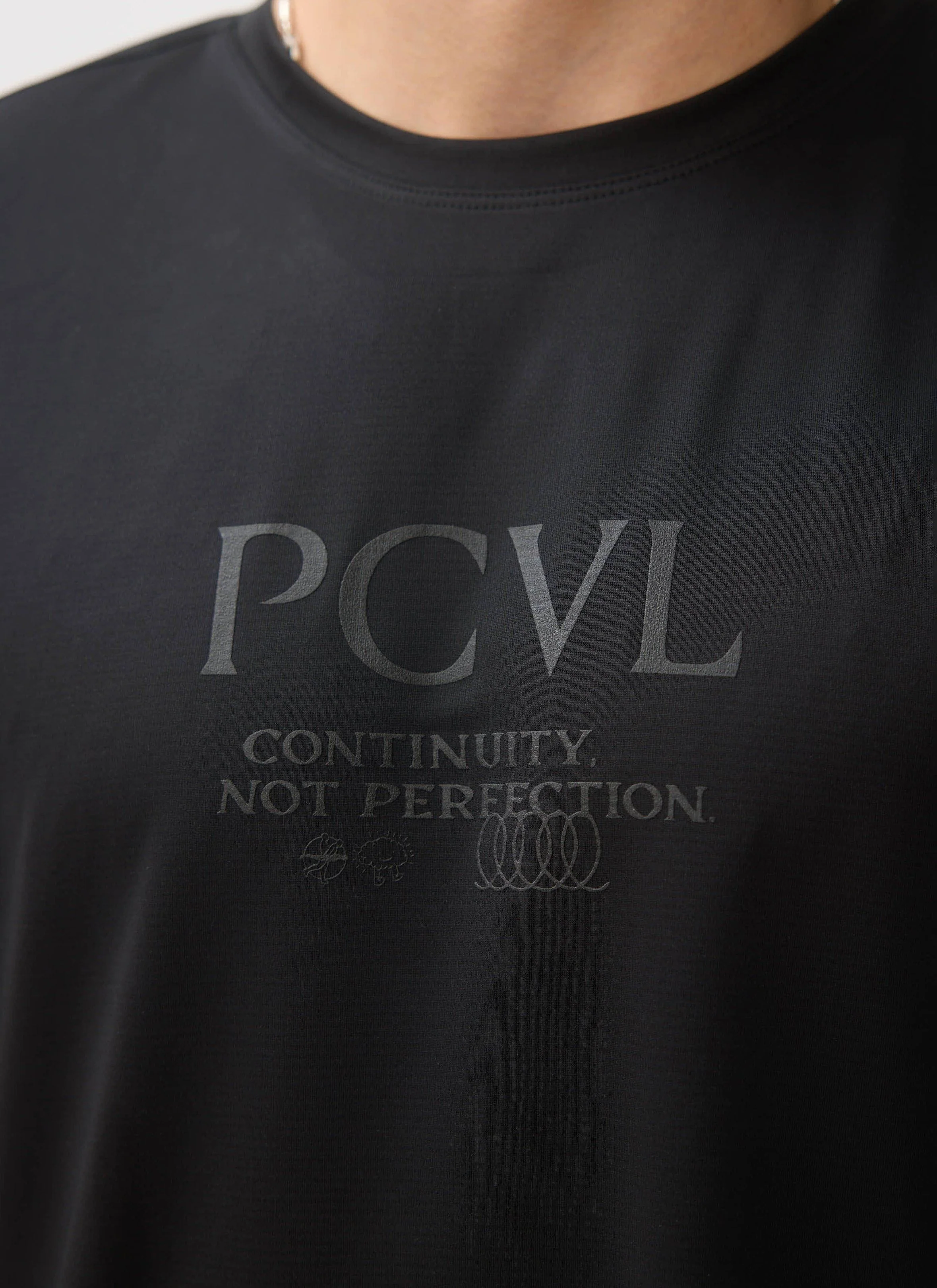 PCVL Long Sleeve Performance Top | Black