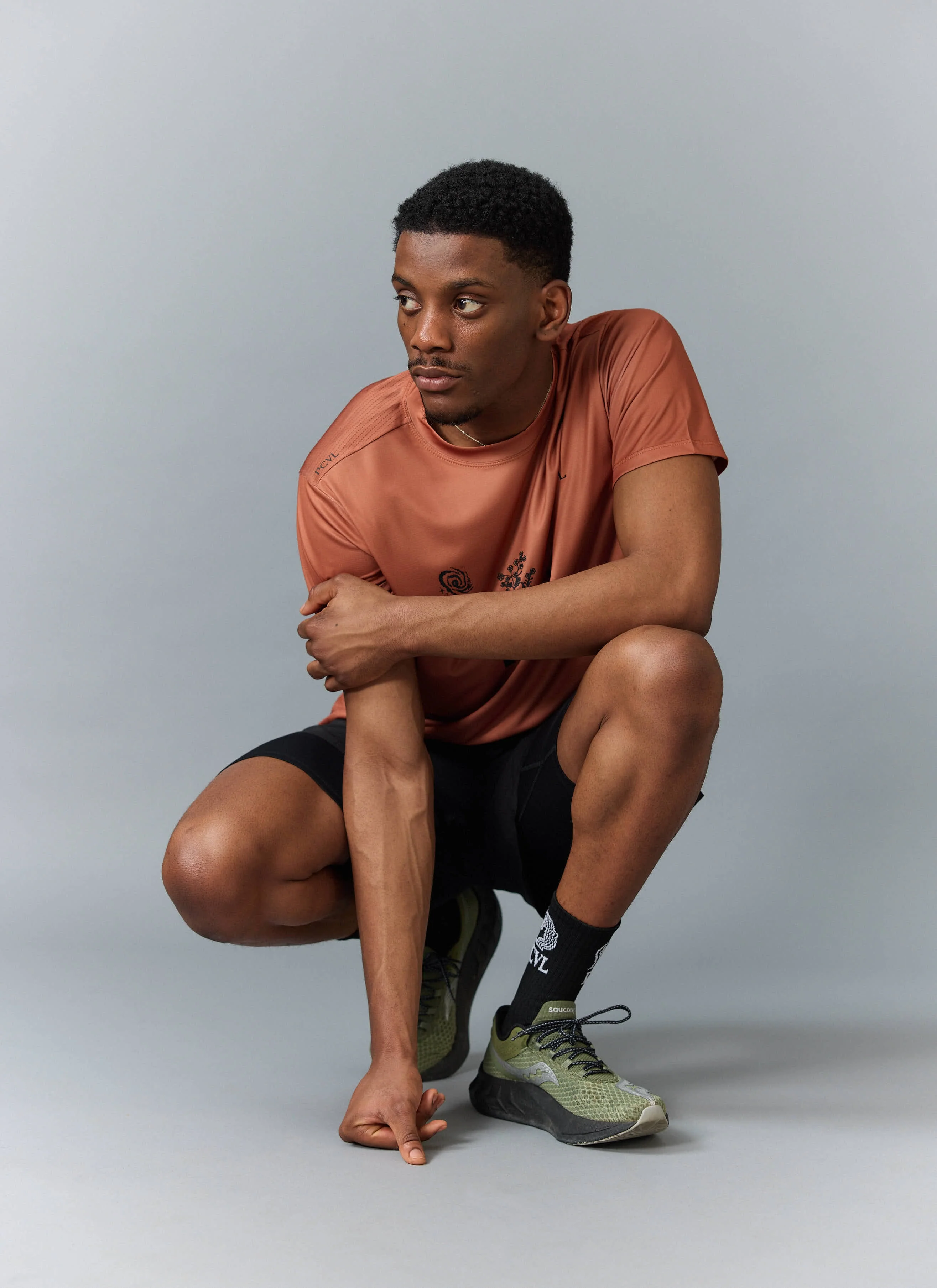 PCVL Graphic Printed Performance Top | Rust - Image 5
