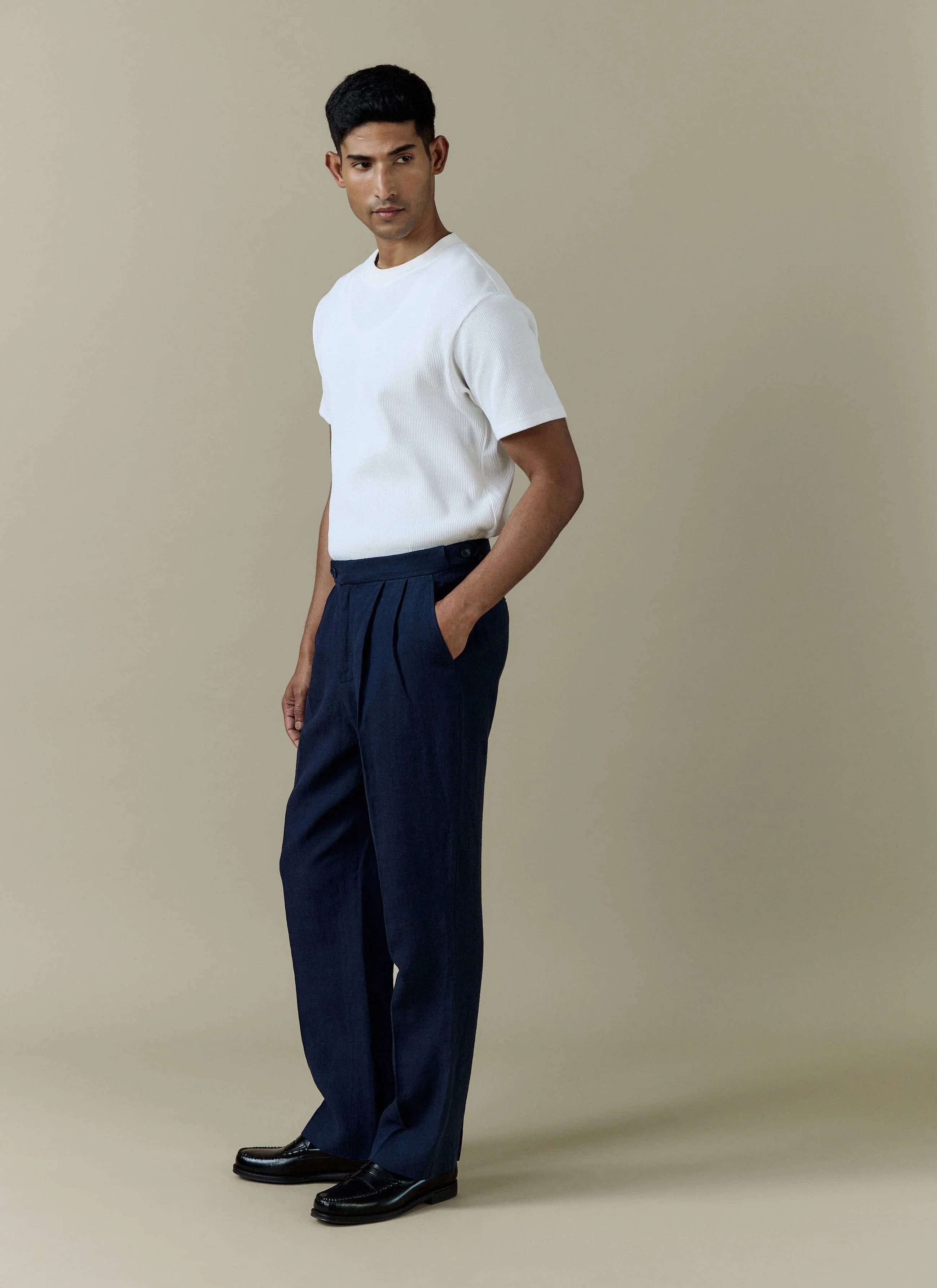 Pleated Tailored Trousers | Linen | Navy - Image 3