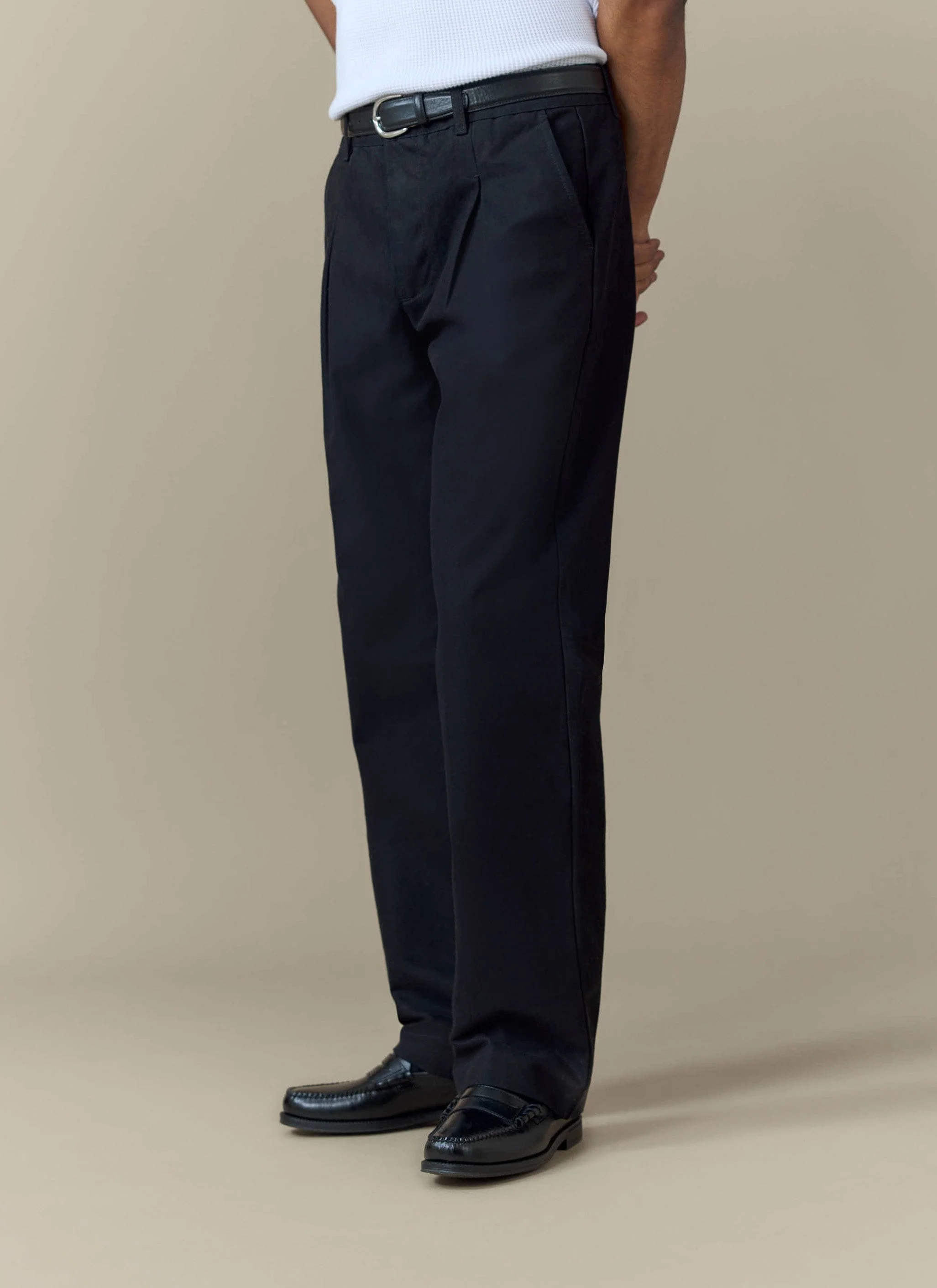 Seb Inverted Pleat Trousers | Cotton | Black - Image 2