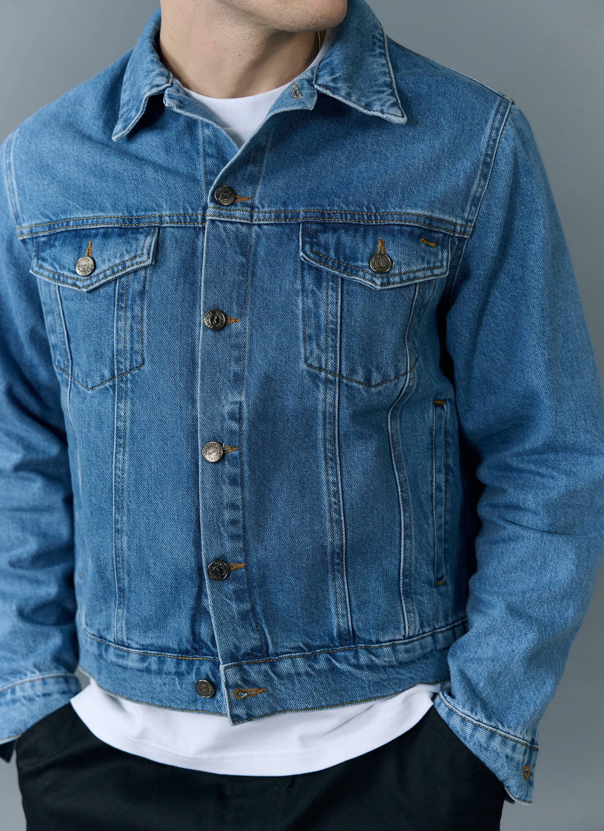 Western Trucker Jacket | Denim | Light Wash Blue - Image 5